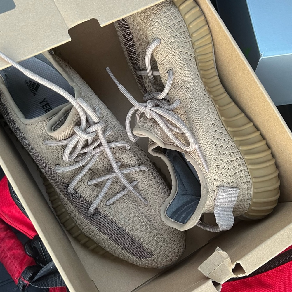 Yeezy 350 Shoes
